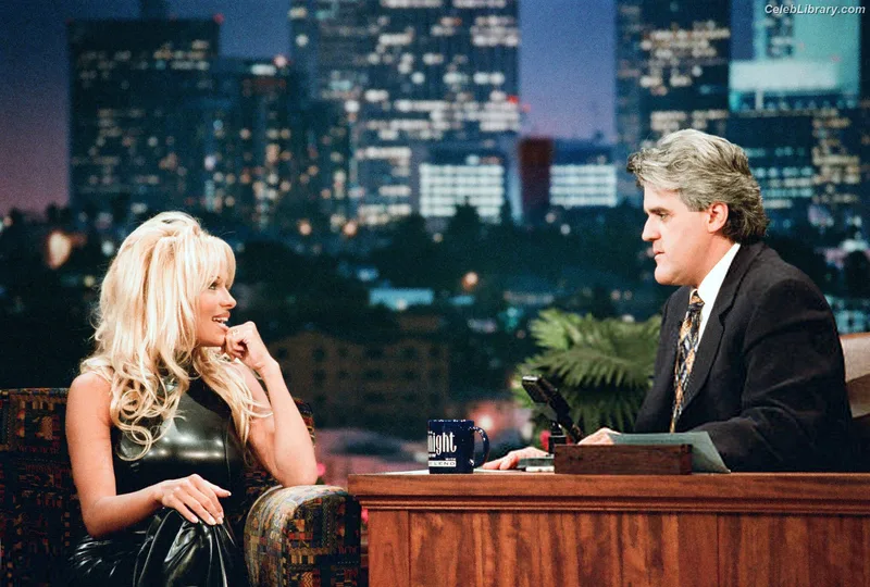 Pamela Anderson photo 18 of 1098