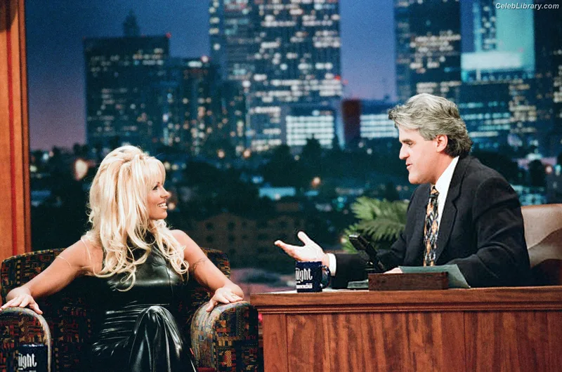 Pamela Anderson photo 6 of 1098