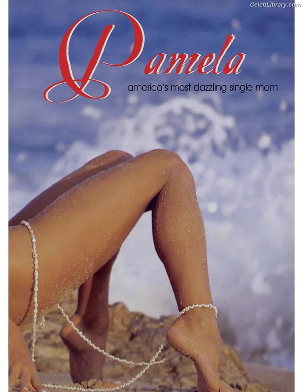 Pamela Anderson photo 15 of 1098