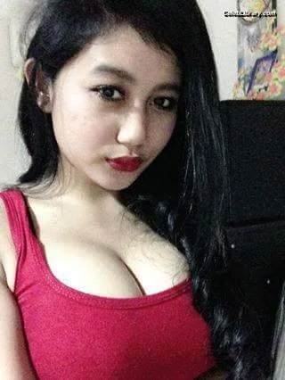 Pamela Safitri photo 3 of 127