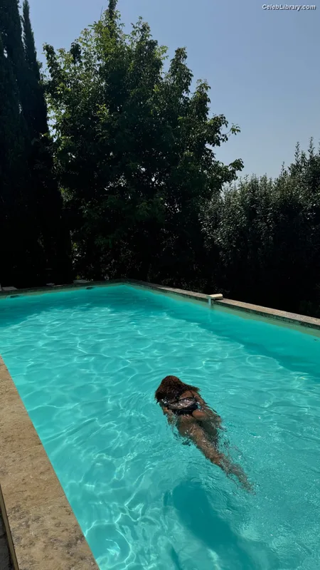 Paola Locatelli photo 15 of 559