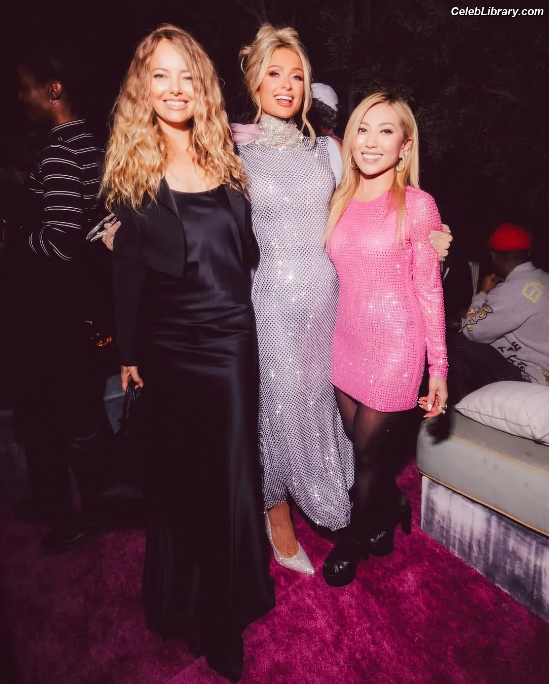 Paris Hilton photo 19 of 1049