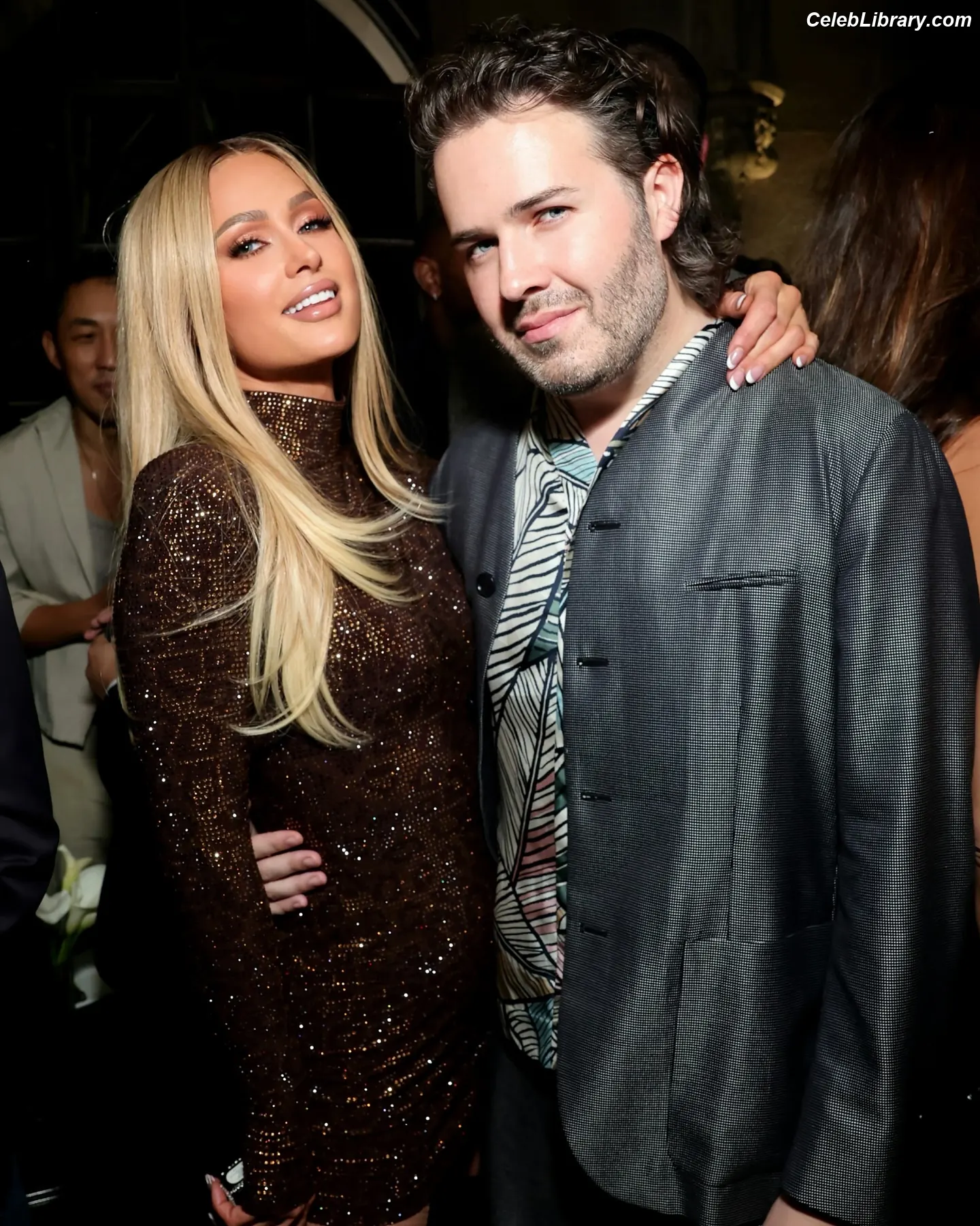 Paris Hilton photo 22 of 1049