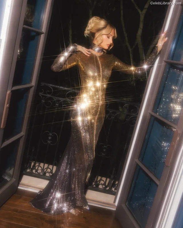 Paris Hilton photo 3 of 1045