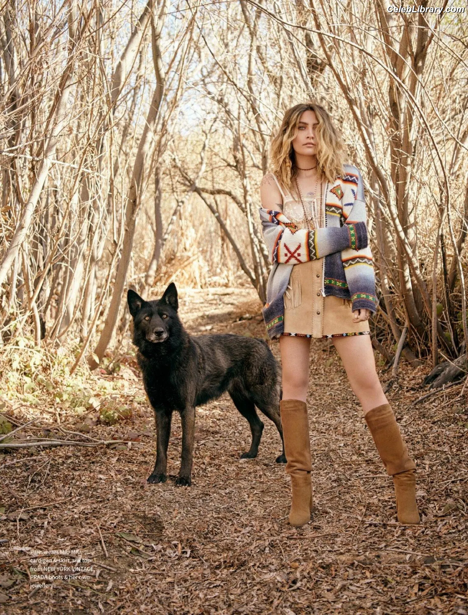 Paris Jackson photo 3 of 845