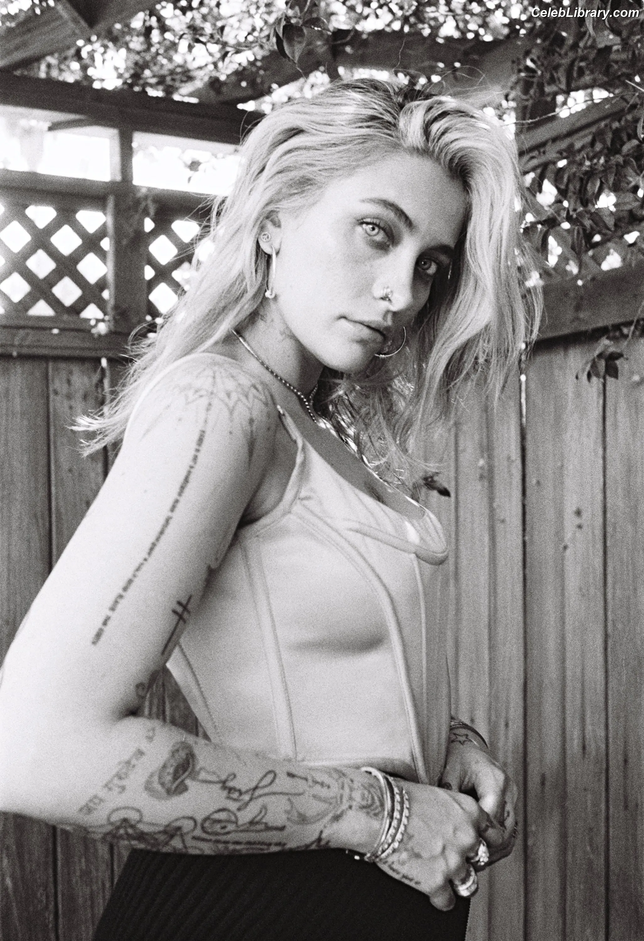 Paris Jackson photo 19 of 845