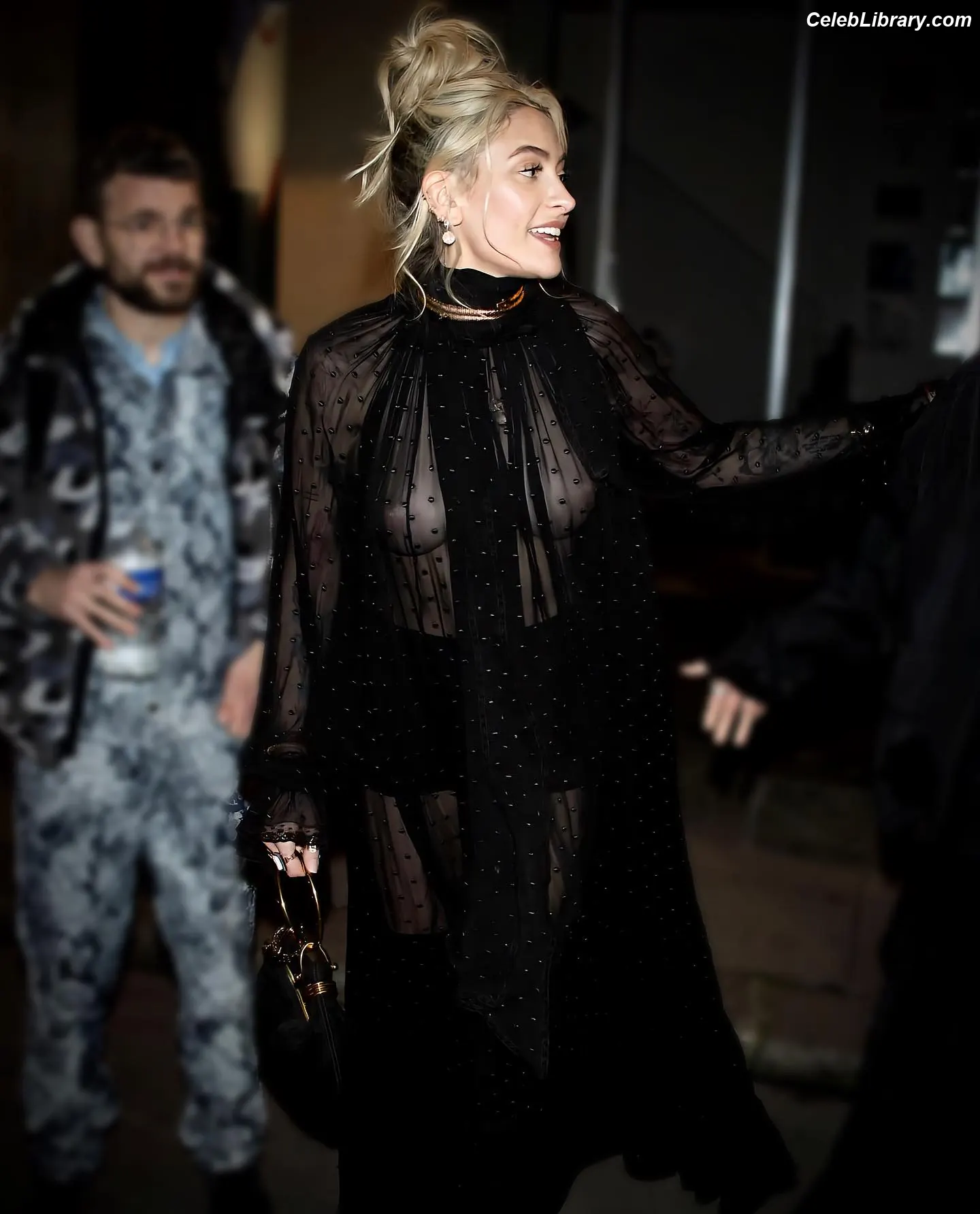 Paris Jackson photo 23 of 845