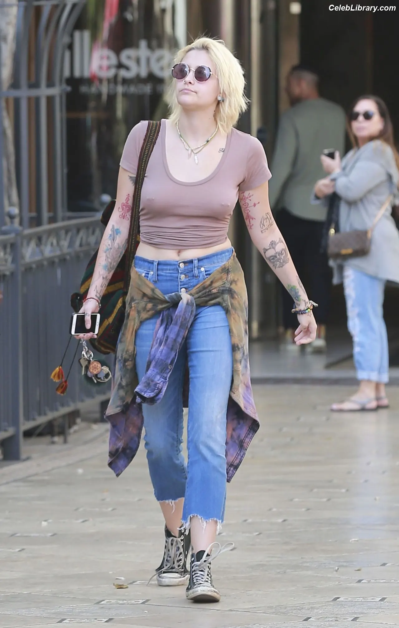 Paris Jackson photo 21 of 845