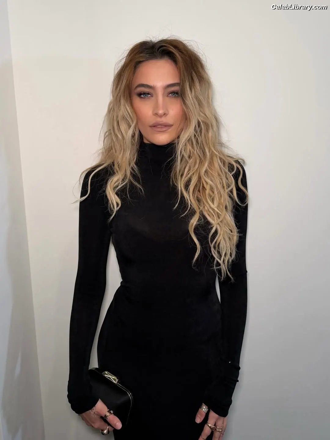 Paris Jackson photo 4 of 845