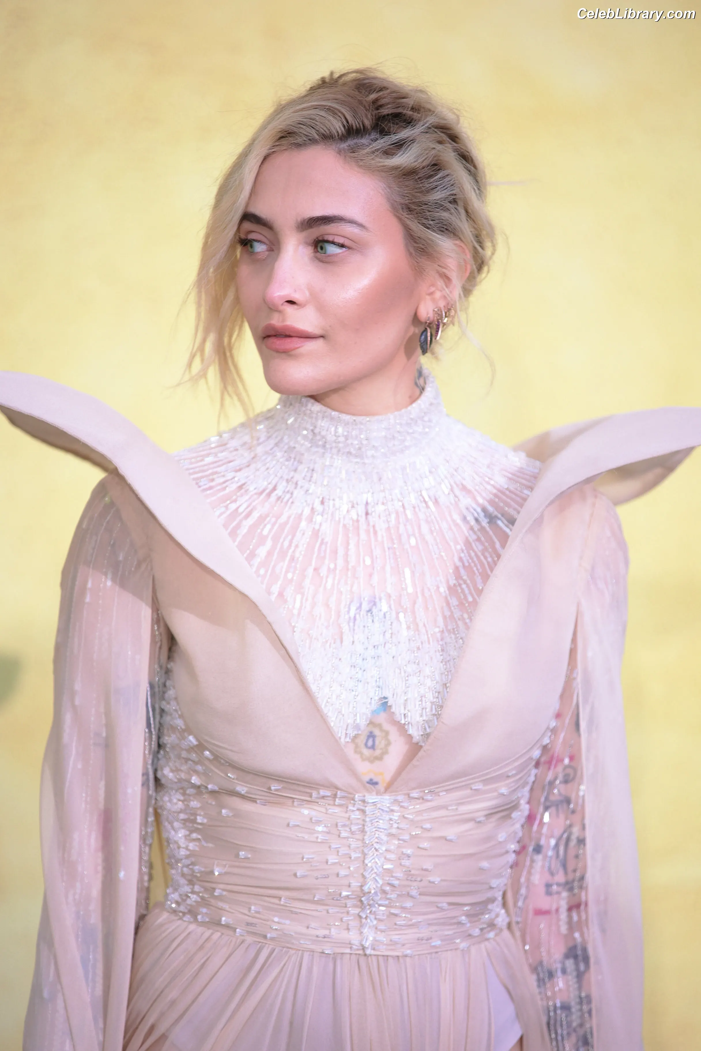 Paris Jackson photo 15 of 845