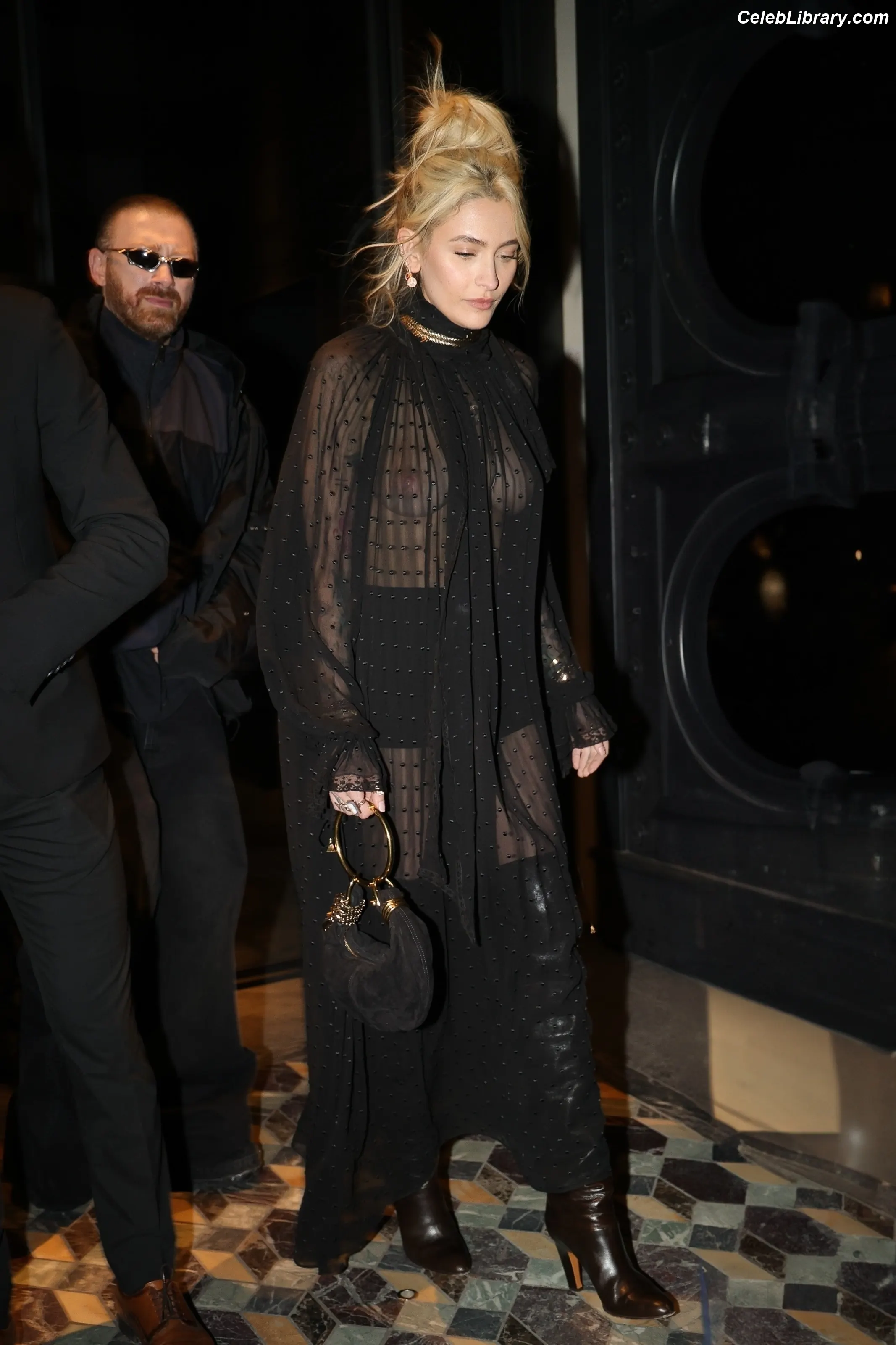 Paris Jackson photo 1 of 845