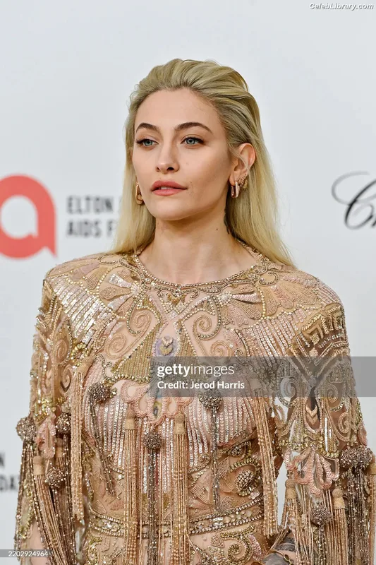 Paris Jackson photo 3 of 845