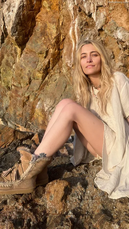 Paris Jackson photo 24 of 845