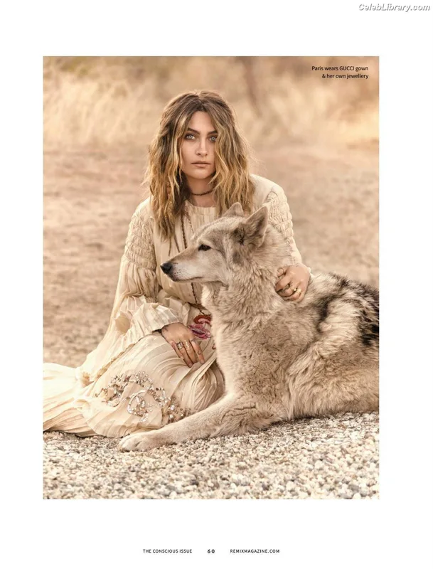 Paris Jackson photo 7 of 845