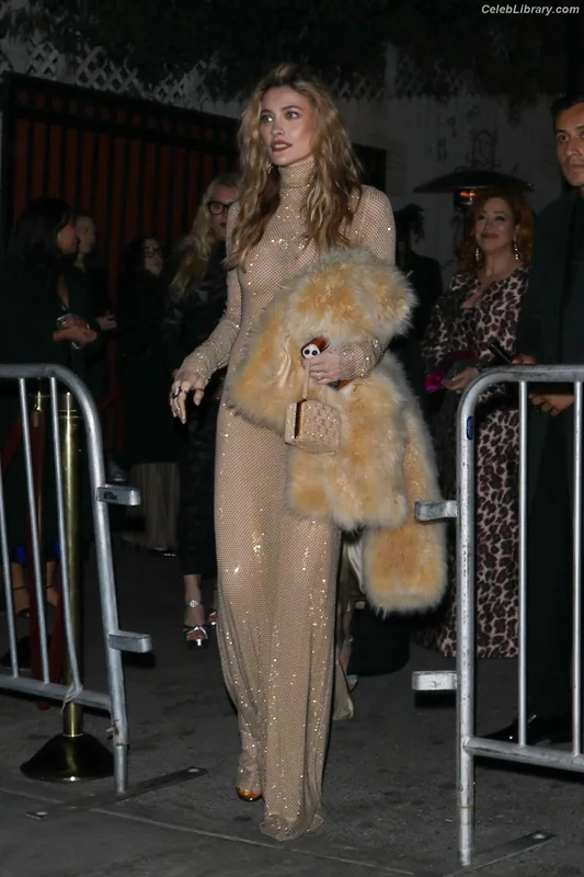 Paris Jackson photo 14 of 845