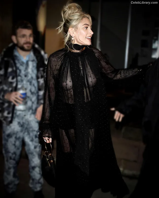 Paris Jackson photo 23 of 845