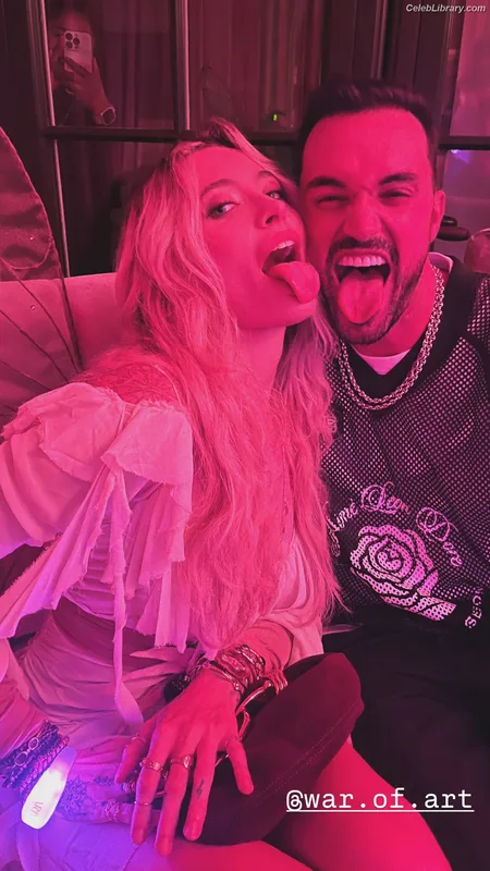 Paris Jackson photo 24 of 845