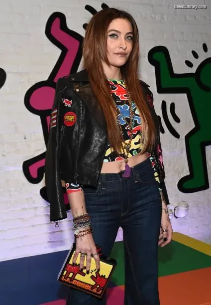 Paris Jackson photo 19 of 845