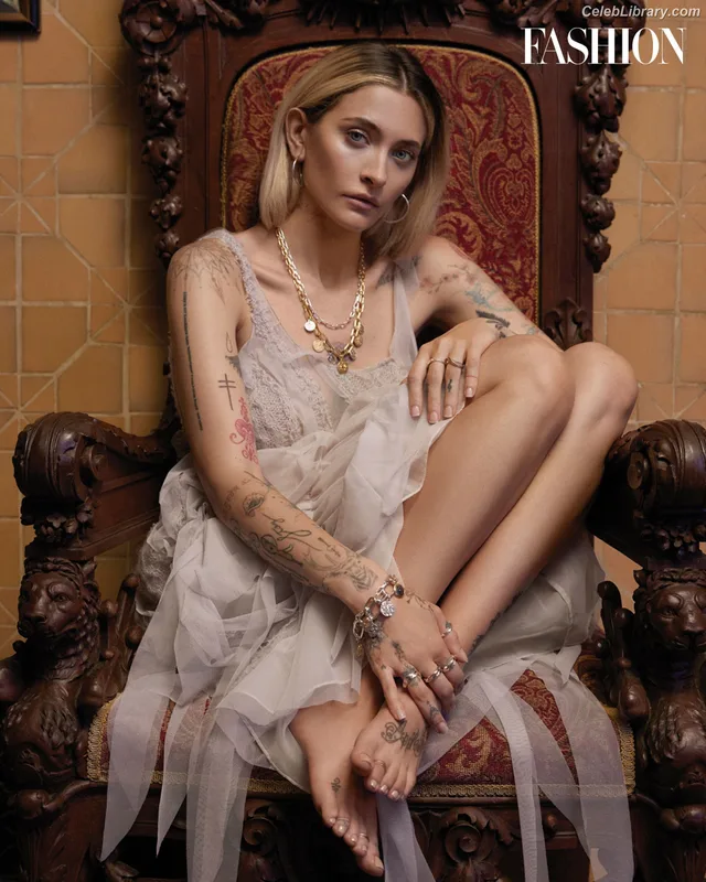 Paris Jackson photo 6 of 845