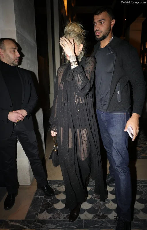 Paris Jackson photo 9 of 845