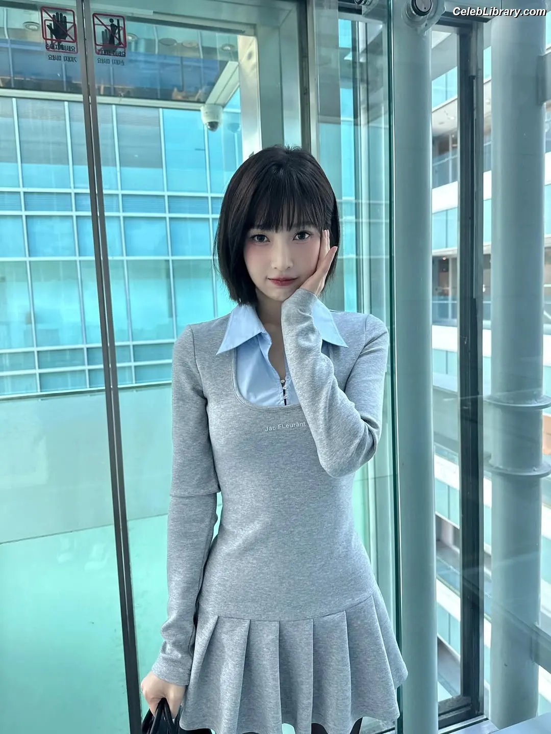 Park Soo-young (Joy - Red Velvet) photo 10 of 346
