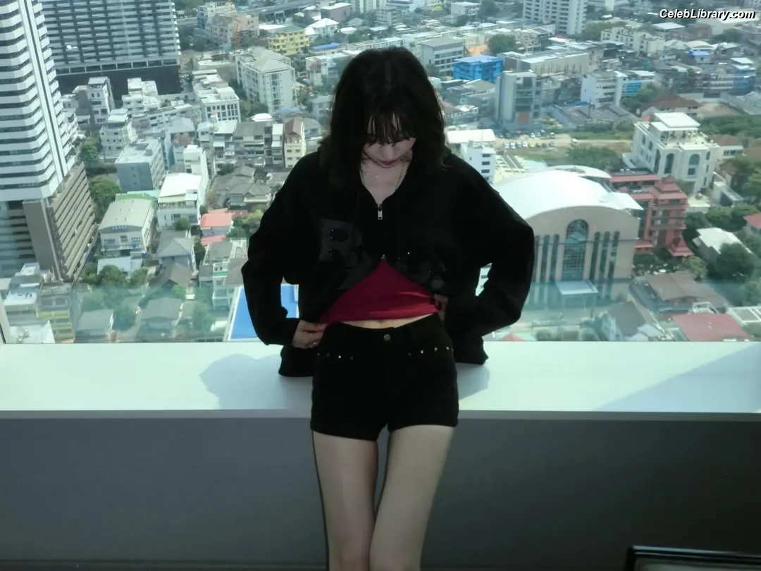 Park Soo-young (Joy - Red Velvet) photo 2 of 346