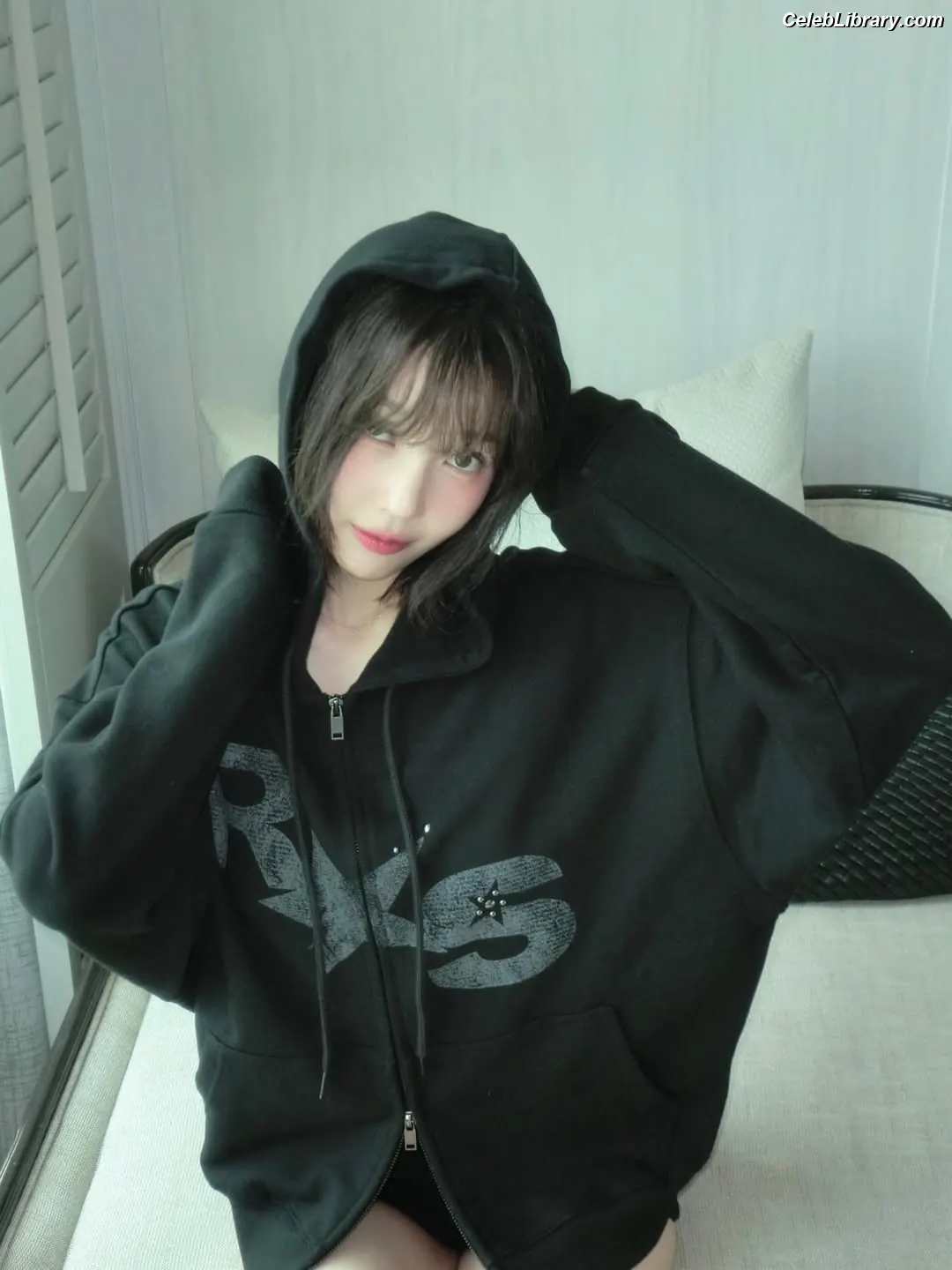 Park Soo-young (Joy - Red Velvet) photo 16 of 346