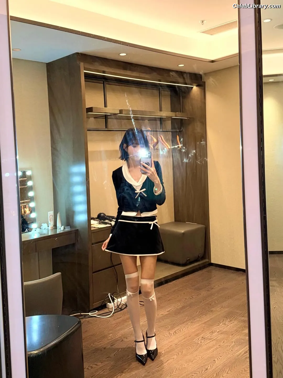 Park Soo-young (Joy - Red Velvet) photo 11 of 346
