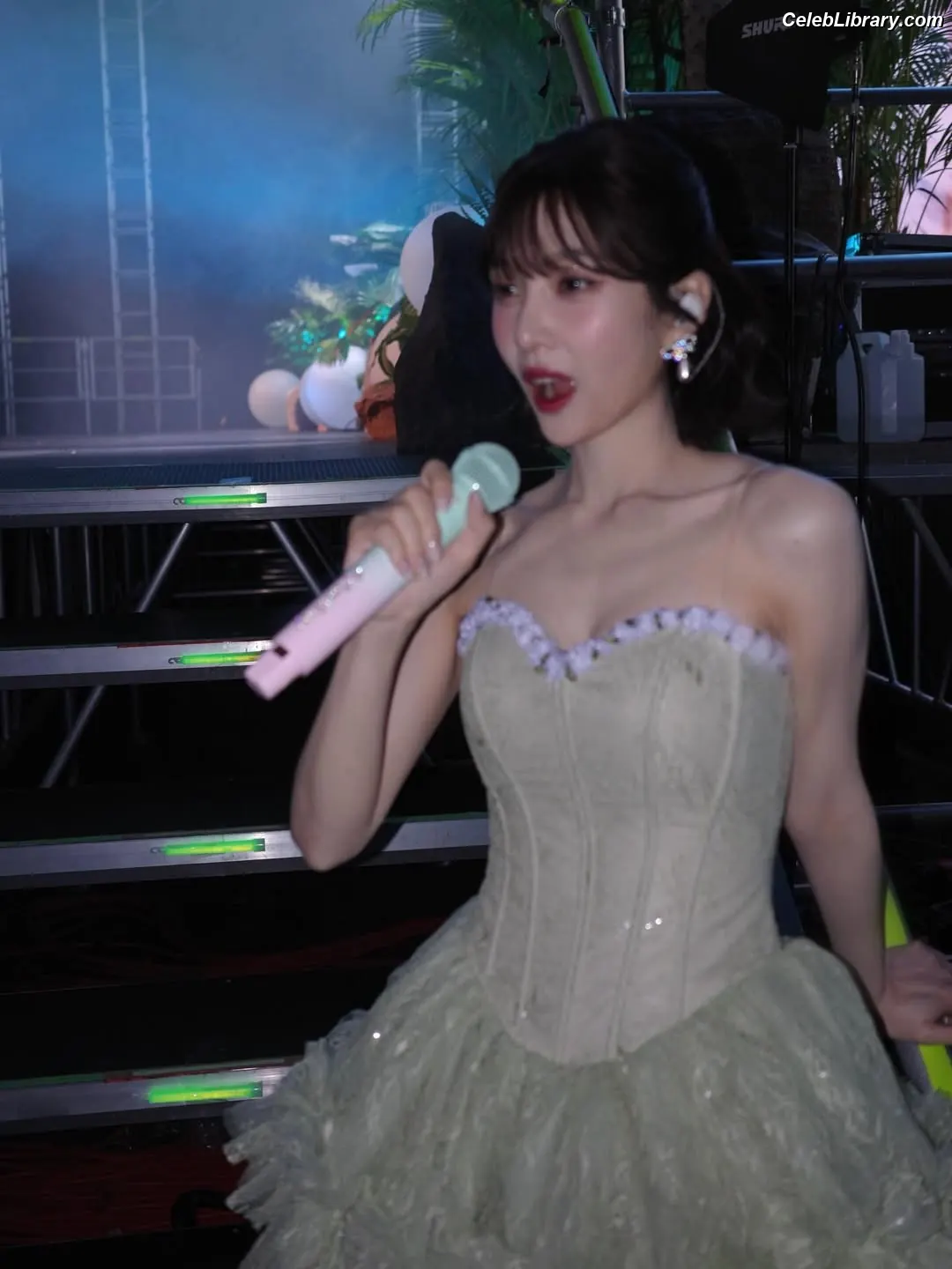 Park Soo-young (Joy - Red Velvet) photo 16 of 346