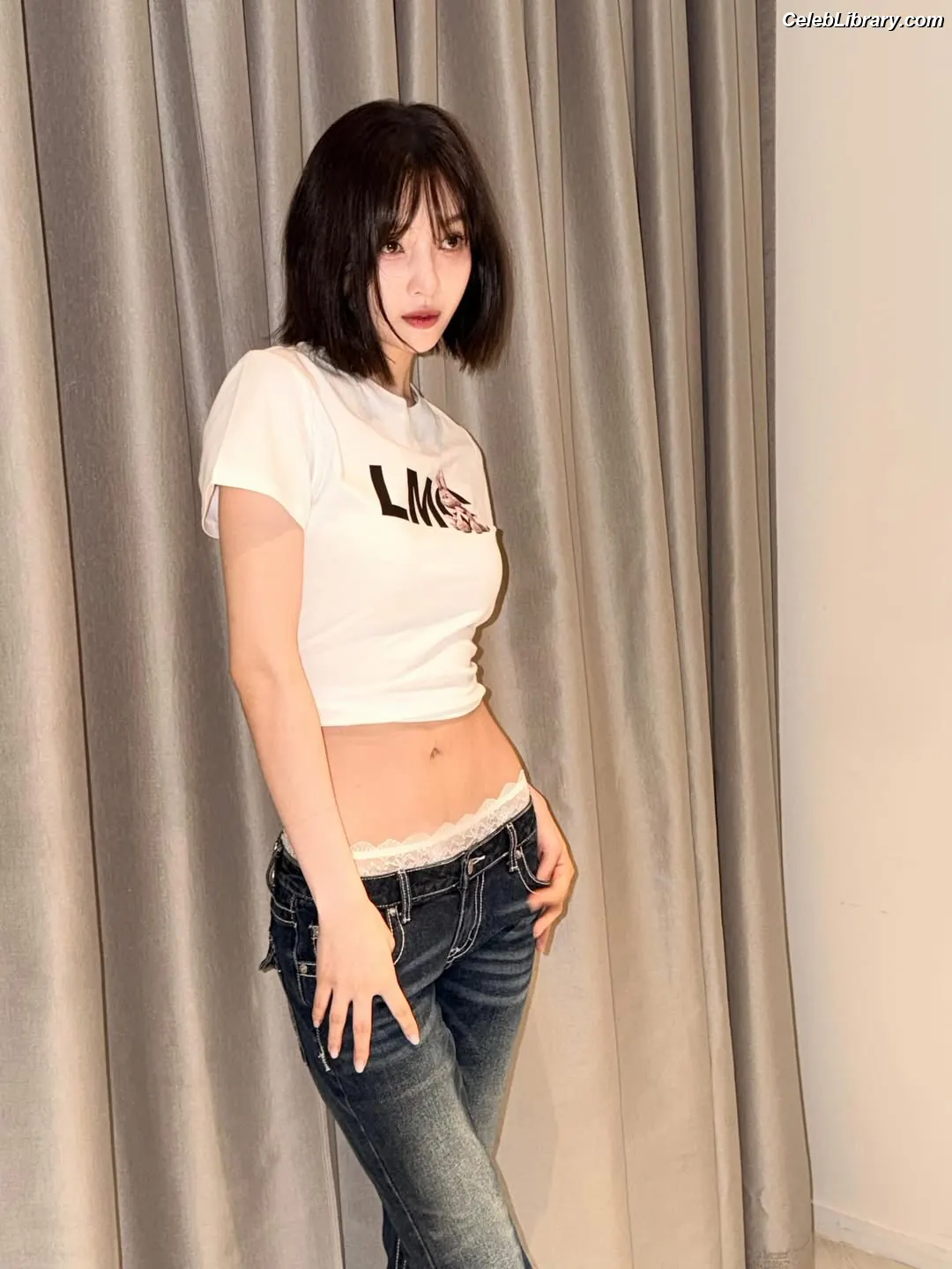 Park Soo-young (Joy - Red Velvet) photo 22 of 346