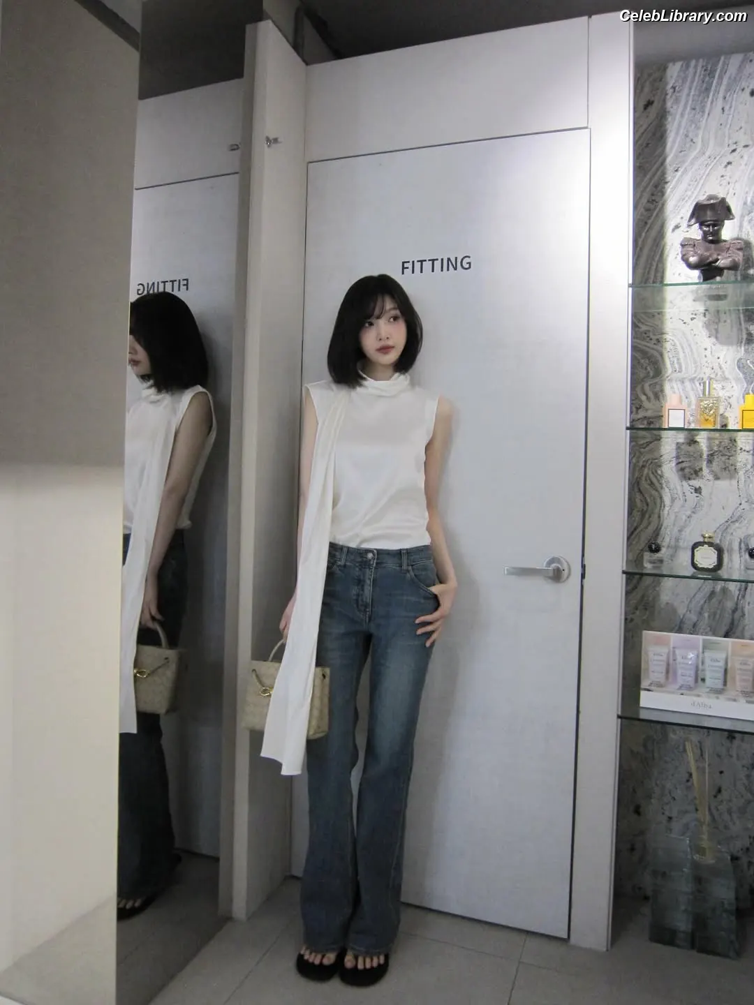 Park Soo-young (Joy - Red Velvet) photo 17 of 346