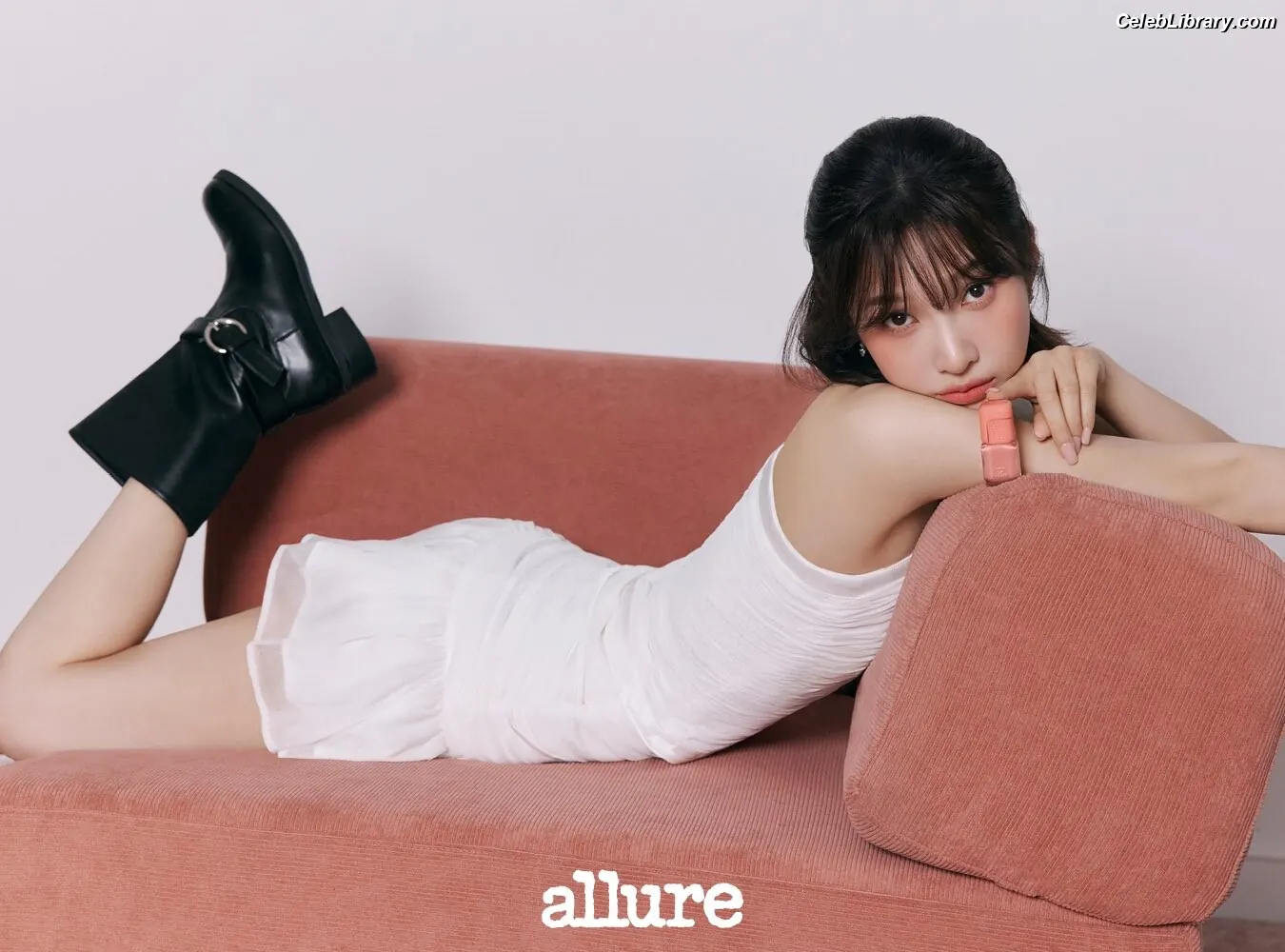 Park Soo-young (Joy - Red Velvet) photo 8 of 346