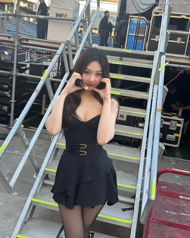 Park Soo-young (Joy - Red Velvet) photo 16 of 347