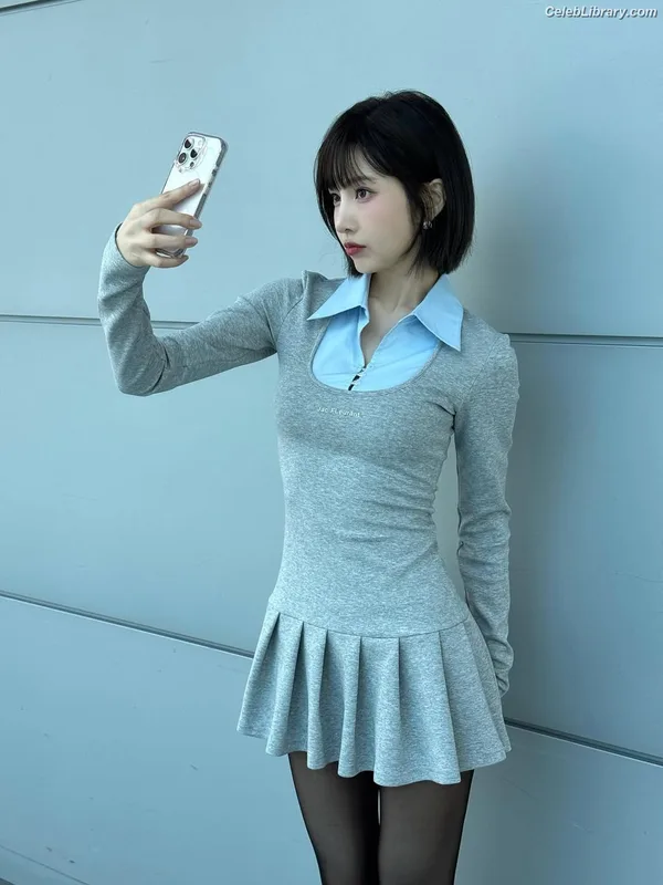 Park Soo-young (Joy - Red Velvet) photo 8 of 347