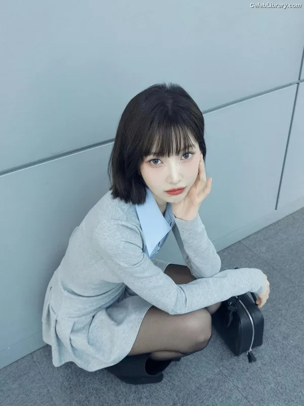 Park Soo-young (Joy - Red Velvet) photo 17 of 347