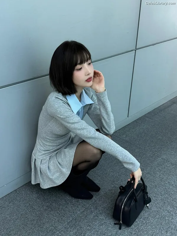 Park Soo-young (Joy - Red Velvet) photo 21 of 347