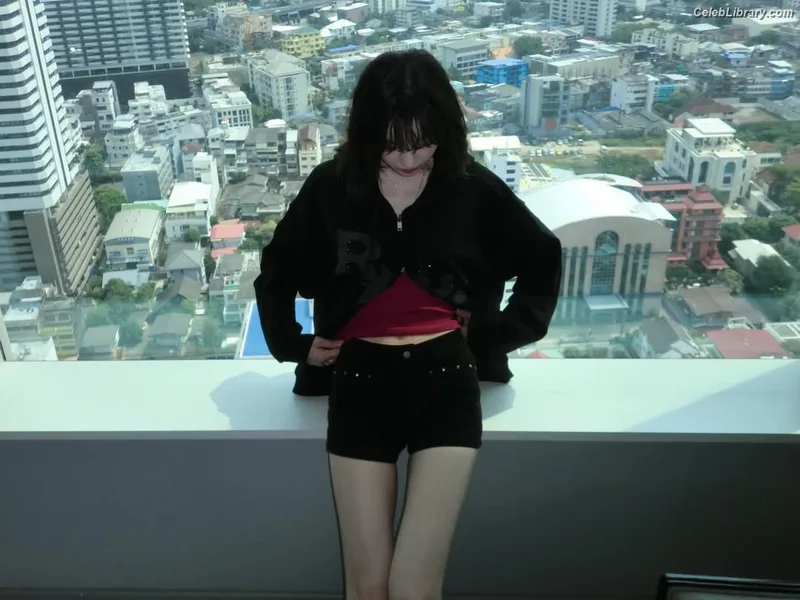 Park Soo-young (Joy - Red Velvet) photo 2 of 347