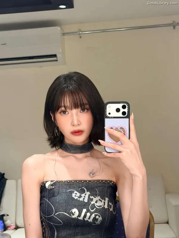 Park Soo-young (Joy - Red Velvet) photo 16 of 347