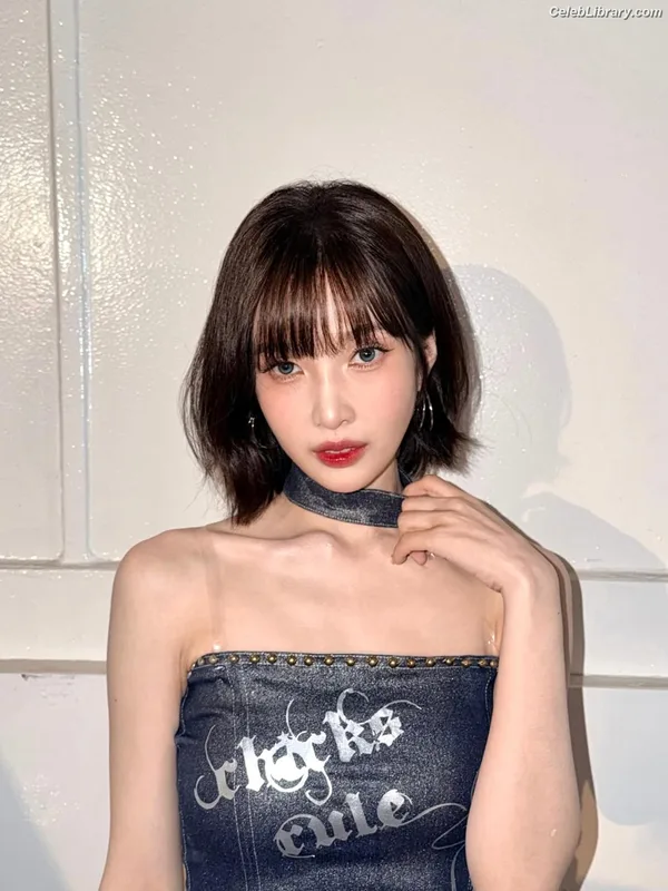 Park Soo-young (Joy - Red Velvet) photo 18 of 347