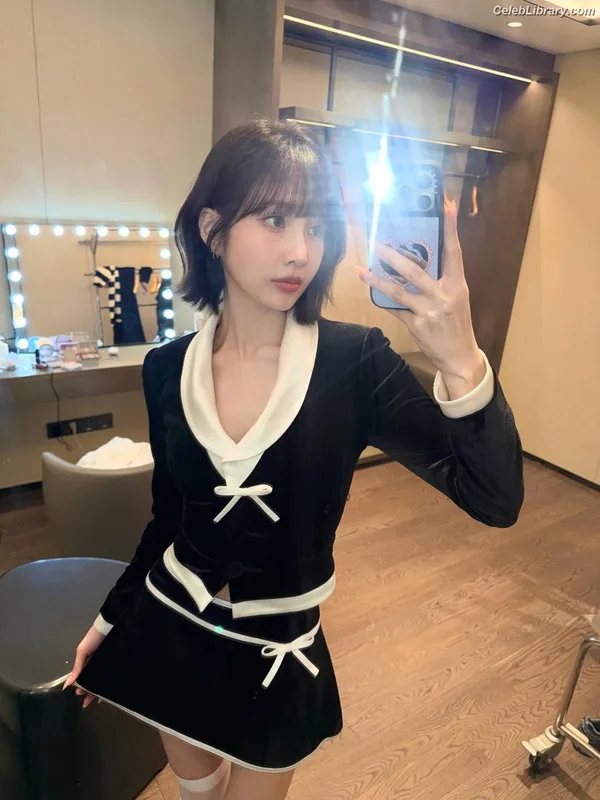 Park Soo-young (Joy - Red Velvet) photo 10 of 347
