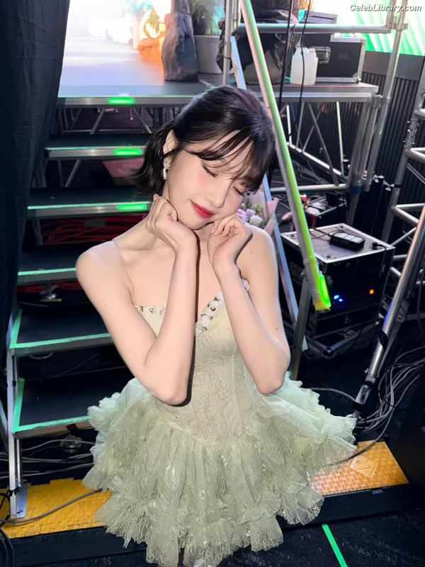 Park Soo-young (Joy - Red Velvet) photo 15 of 347