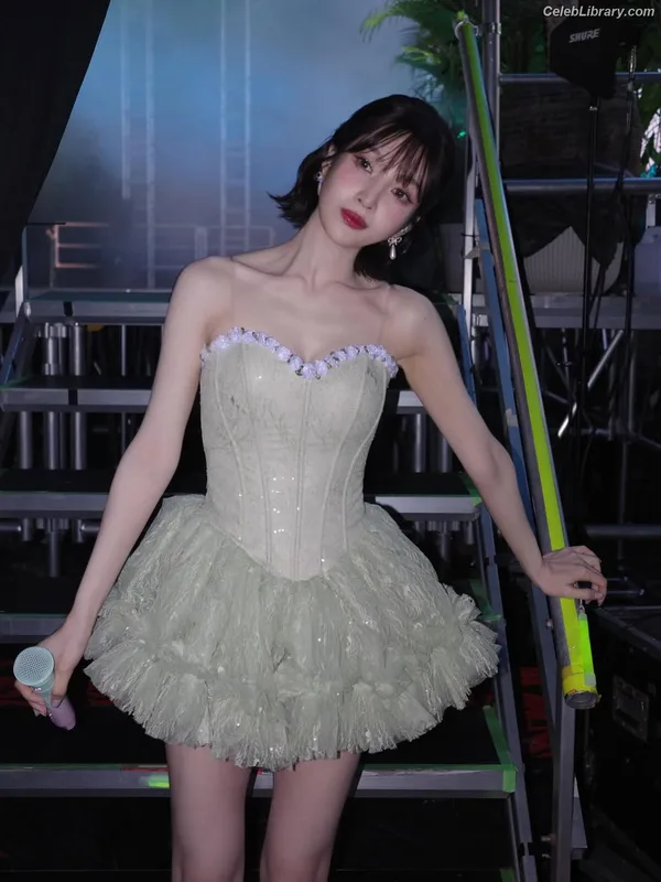 Park Soo-young (Joy - Red Velvet) photo 22 of 347