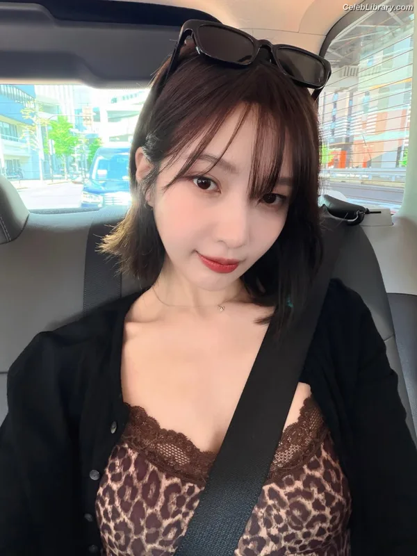 Park Soo-young (Joy - Red Velvet) photo 6 of 347