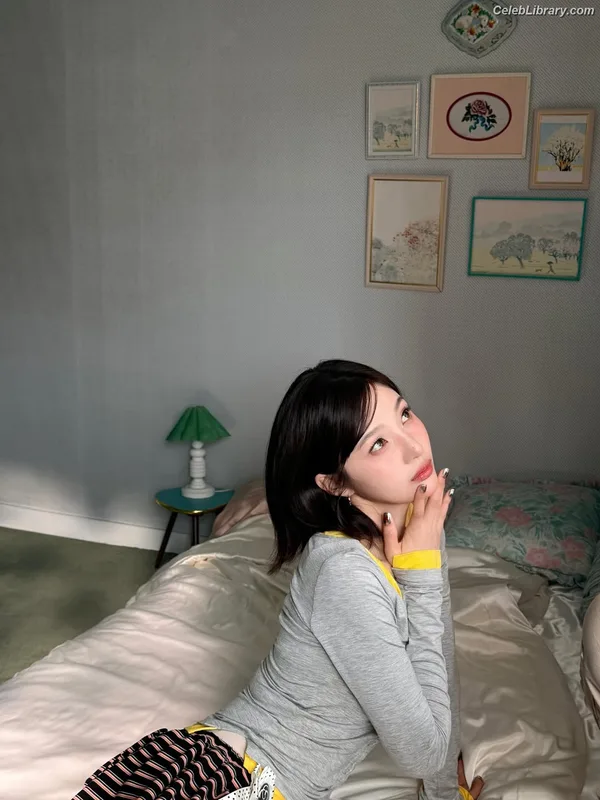 Park Soo-young (Joy - Red Velvet) photo 11 of 347