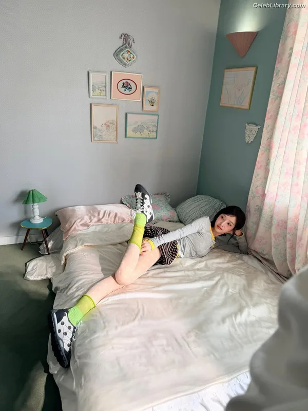 Park Soo-young (Joy - Red Velvet) photo 13 of 347