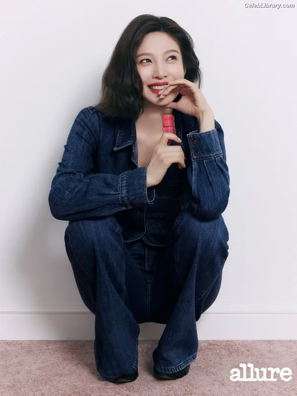 Park Soo-young (Joy - Red Velvet) photo 10 of 347