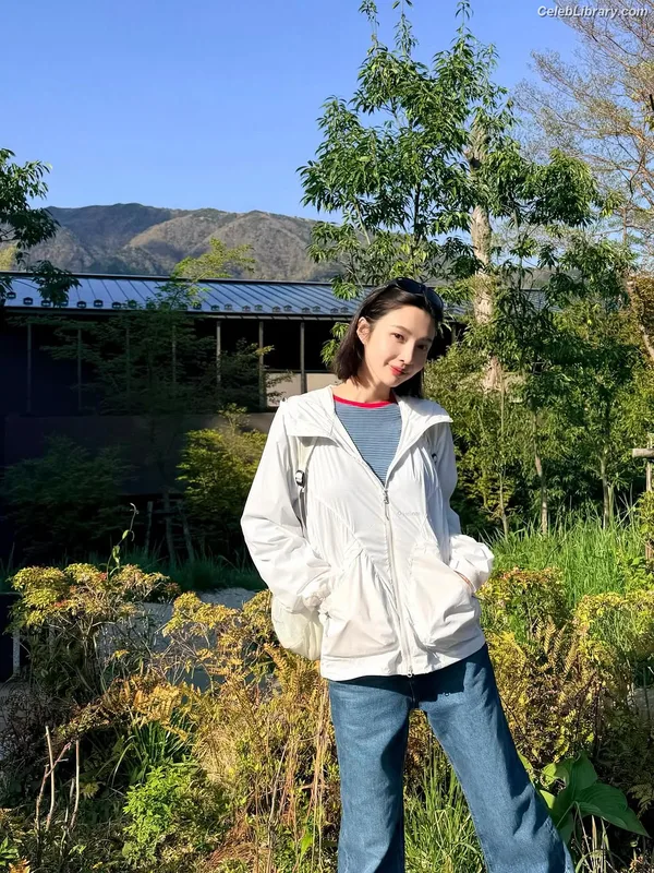 Park Soo-young (Joy - Red Velvet) photo 12 of 347