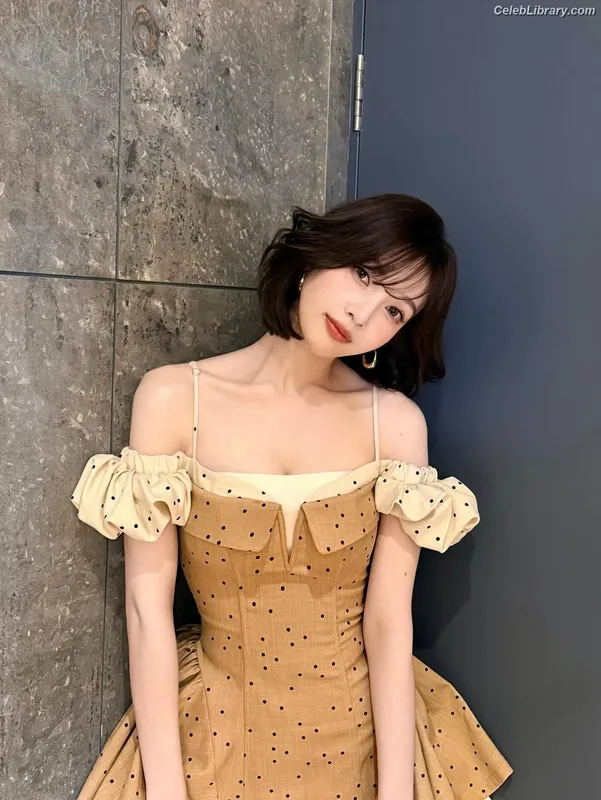 Park Soo-young (Joy - Red Velvet) photo 3 of 347