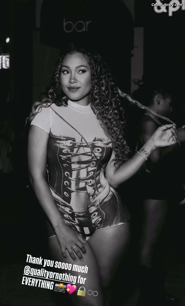 Parker McKenna Posey photo 16 of 797