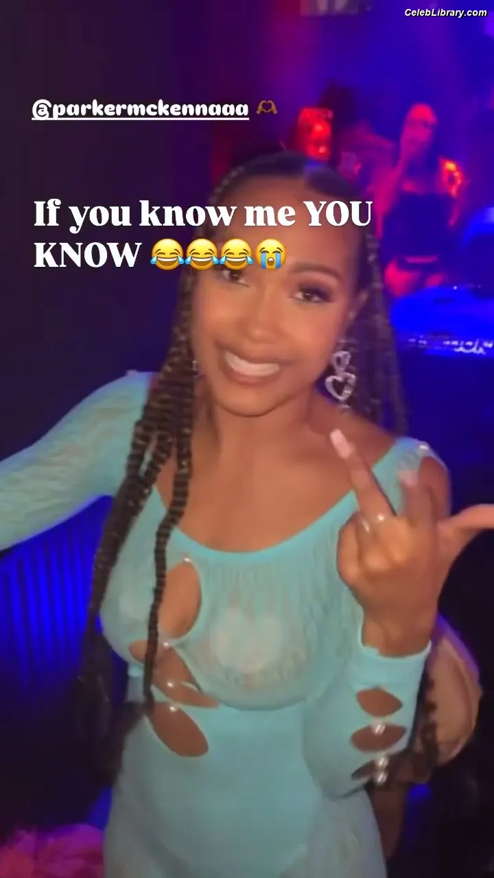 Parker McKenna Posey photo 15 of 797